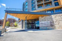 Ski-in/Ski-Out, Pet Friendly at Canyons Resort + Pool, Gym, and Game Room Hotels near Canyons Village at Park City