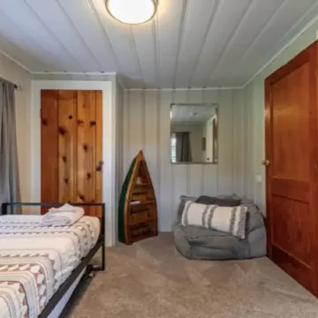 Trail House on the Parkway