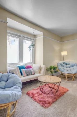 Cheerful Cottage Close to Beach