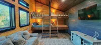 Fun group? Fun Cabin near Robbers Cave State Park!  Sleeps 14!