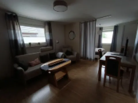 Ferienwohnung für 1-2 Personen Nähe Zentrum von Minden, Mittellandkanal, Weser Hotels in Minden