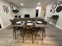 Cozy 3 BR + screened porch & FP
