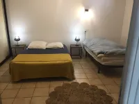 Appartement Rez de Jardin Piscine Chauffée, Barbecue, Plancha Hotels in Argeles-sur-Mer