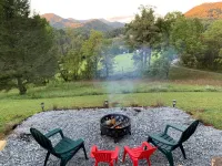 Newly Renovated Cabin with Stunning View