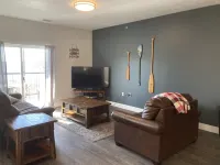 Cozy Lake View Condo