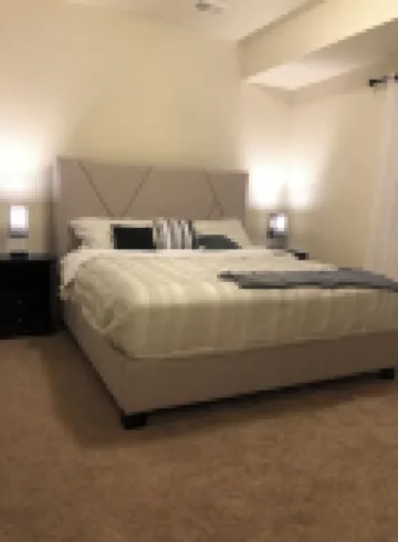 Charming 2-Bedroom Basement Apartment with AC and WiFi in Terrific Aurora