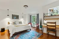 Spacious Forest Haven - 4Br, 7 Beds, Firepit - Sleeps 10