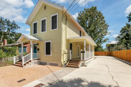 Lovely Cozy 2 BR Home in the Heart of St. Augustine