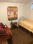 Cozy basement apartment close to Denver downtown.