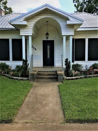 Hughes Street House!