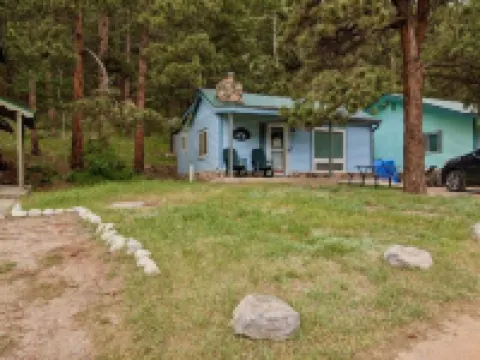 Little Bit of Paradise Hotels in Bailey