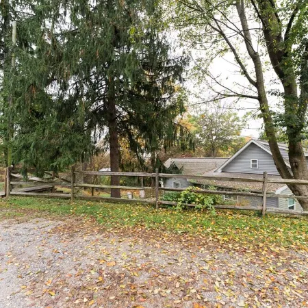 Cozy Spring House in Gorgeous Chadds Ford!