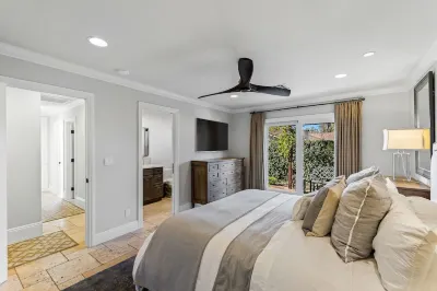 Casa Azul - Mediterranean Resort-Style Home Hotels near Thousand Oaks Grant R. Brimhall Library