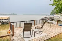 Lake Front, Pontoon, Bunk House