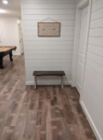 The Corner Cottage with Private Fishing Pond