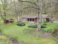 Nestled in the heart of the Hocking Hills.... Hummingbird Holler - Wi-Fi
