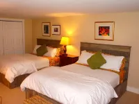 Downtown Luxury Studio, Brevard NC Hotels in Brevard