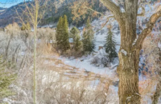 Cozy Beaver Creek Getaway Minutes From Ski Lift!