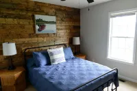 Ridgeline Retreat: Cozy Home with Amazing Mountain Views! Pet Friendly