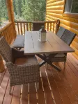 Gorgeous Chalet Cabin w/NEW HOT TUB near National Parks and loaded w'/Amenities!