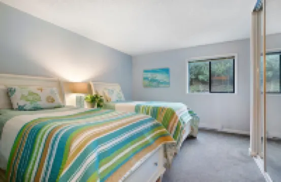 Serene & Modern~ Ocean Front View~ 2 Bd 2 Bth~1st Fully Remodeled