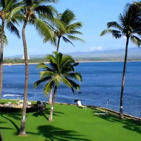 Oceanfront, Luxurious Bed & Bedding, Air Conditioned, fast WiFi!