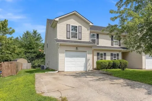 Located in Georgetown, KY, close to Toyota, Kentucky Horse Park, Lexington, KY