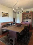 Charming 3-bedroom farmhouse in welcoming Skaneateles, short walk to village.