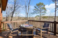 Riverfront, Hot Tub, Resort Amenities