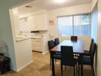 SALE! Peaceful, Clean, 4x Queen Bed, Spacious! Hotels in Hemet