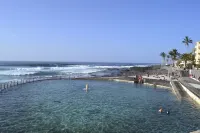 Apartment by the sea with a spectacular view
