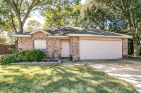 Cozy Executive Home in Central Frisco