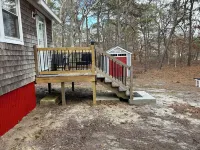 Cozy cottage 3/4 mile from Oak Bluffs harbor