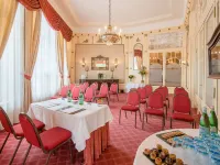 Best Western Plus Hotel Mirabeau Hotels near Bessieres