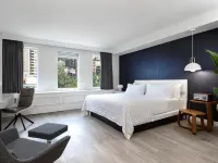 Sens Høtel Hotels in Montreal