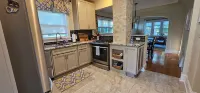 City Bungalow Charmer in the heart of Tosa