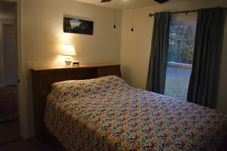 Short walk to the lake!