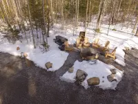 Whiteface Mountain/Wilmington New York~~Hot Tub, Gas Fireplace, Mountain Views!!