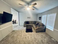 4 Bedroom House with Hot Tub and Game Room!!