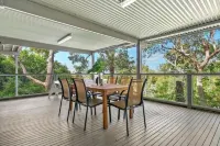 Beautiful beach house amongst the trees
