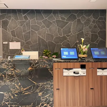 SAKURAKICHI HOTEL Отели рядом с достопримечательностью «Аутлет-центр Rinku Premium»