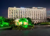 Sayaji Indore Hotels near Sarafa Bazar