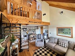 The Bear Lair-Cozy Retreat-Close to 2 Ski Resorts-Central Heating and AC