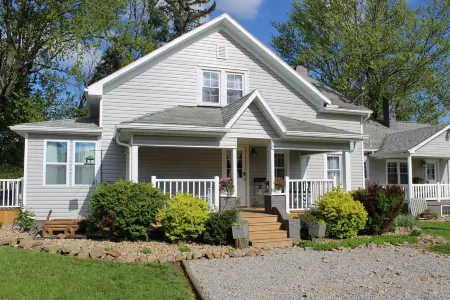 Beautiful Unit in Amish Country