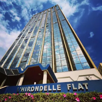 L'Hirondelle Flat Service
