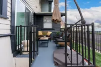 Modern 2-bedroom house in Tower district Fresno with WiFi, AC