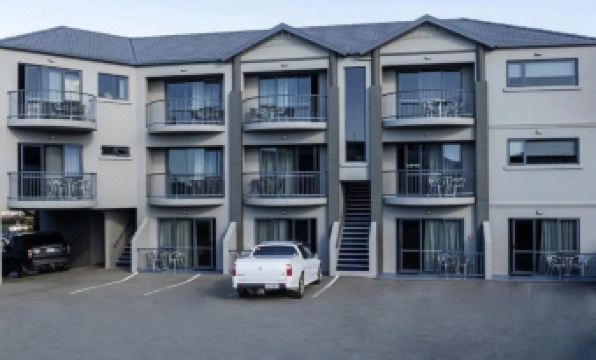 Bay City Motor Lodge