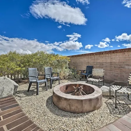 Desert Oasis with Pool, Fire Pit, Game Room, and Dry Bar
