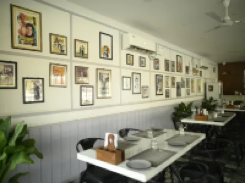 紫蘭花酒店 瑙貢酒店