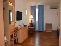 Hotel Sri Garden Sdn. Bhd. Hotels in Wang Bintong